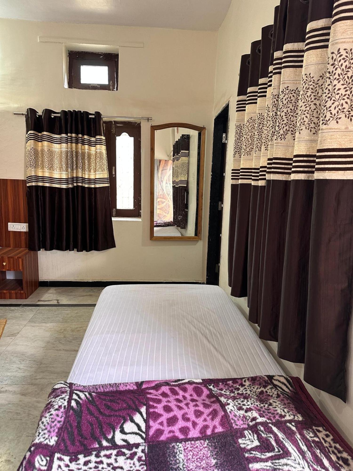 Laxmanji Villas 卜山 外观 照片